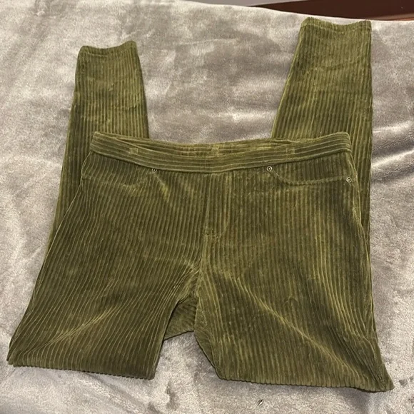 Olive green Hue stretchy leggings corduroy look size large - Picture 1 of 4